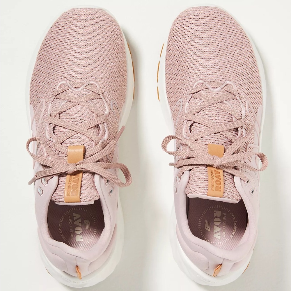 NWOB Fresh Foam Roav V2 Sneakers - Picture 3 of 5